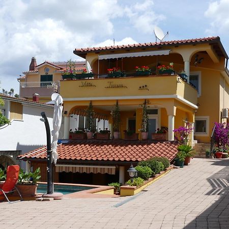 Villa Toscana ซาบอริซ ภายนอก รูปภาพ