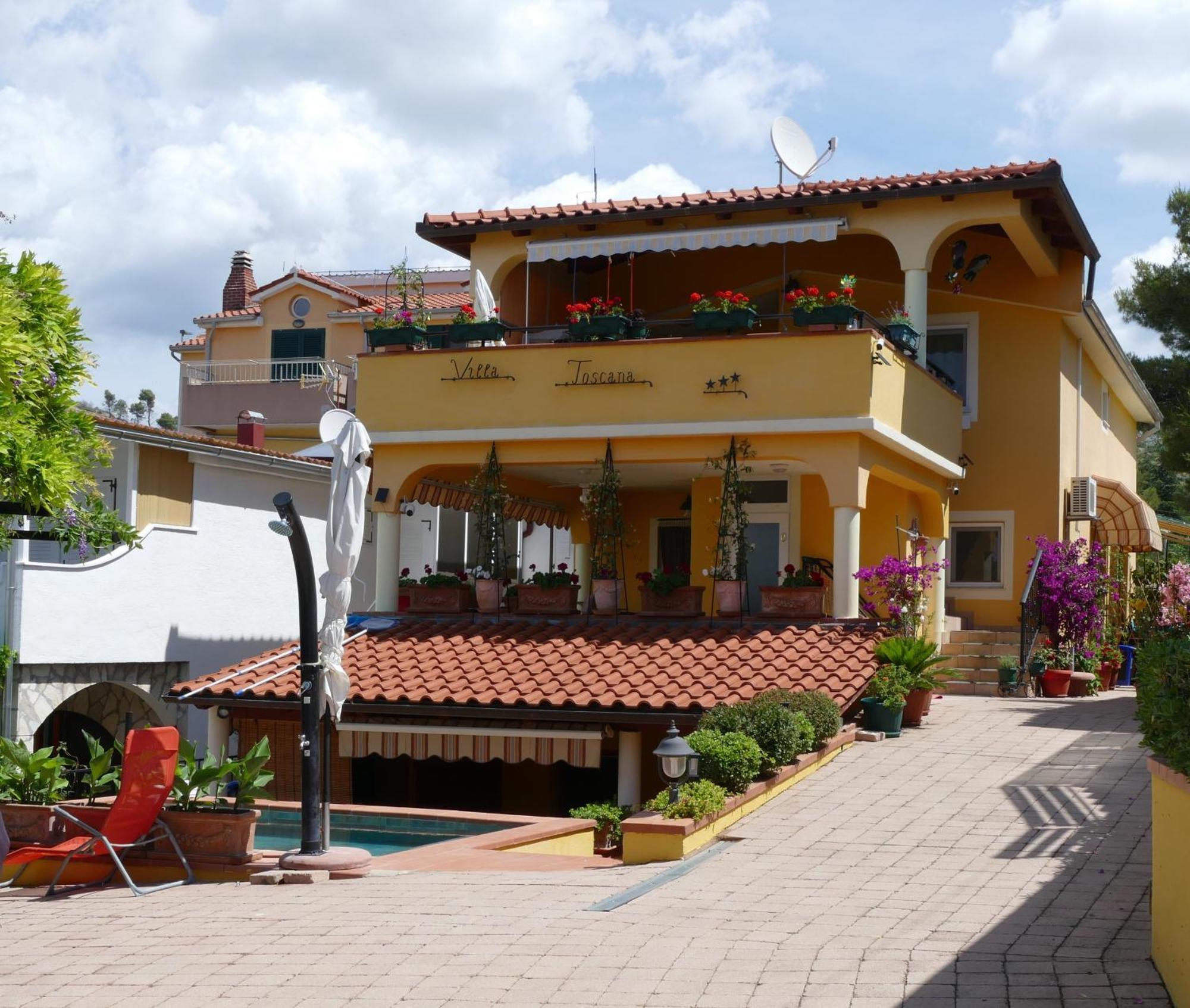 Villa Toscana ซาบอริซ ภายนอก รูปภาพ